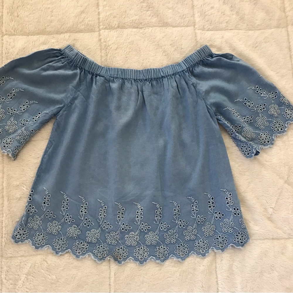 D8Kade Womens Size M Top
